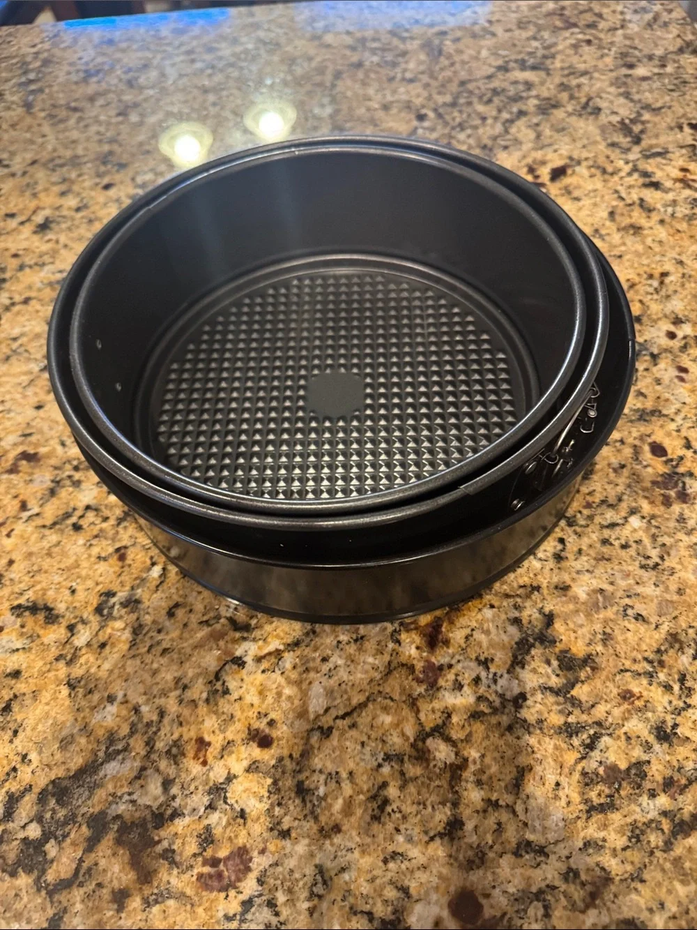 Set of 3 Nonstick Springform Baking Pans - Black